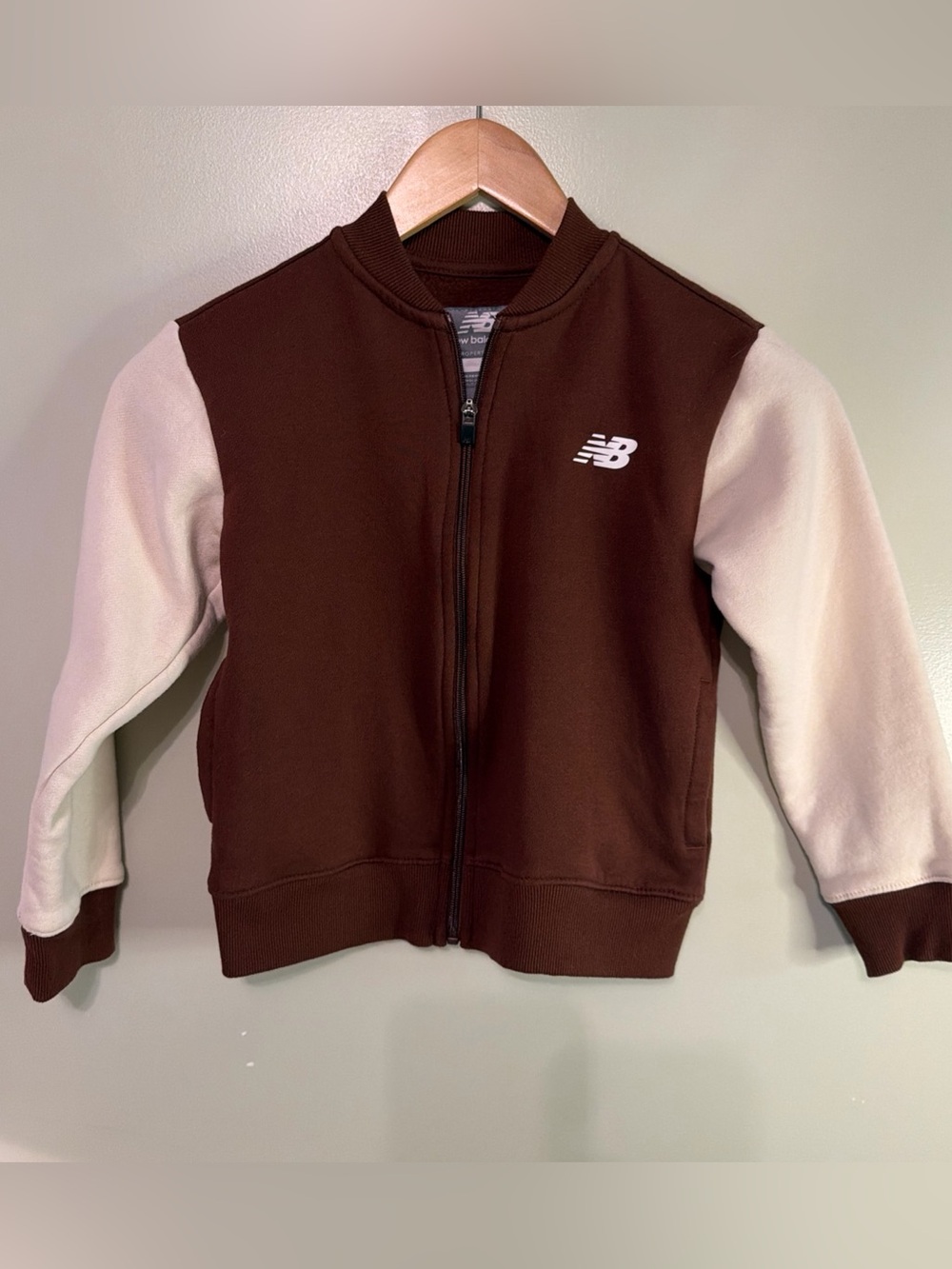 New Balance Boys Fleece Full Zip Jacket Brown Cream Size 7 Outerwear
